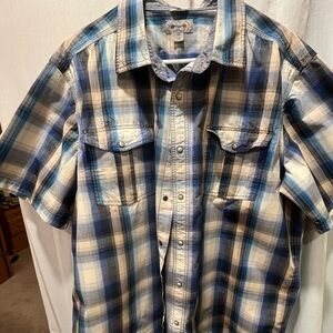 Carhartt Men's Casual Blue and Tan Plaid Shirt.  Snap pockets.